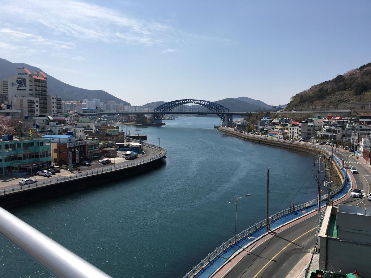 Hago Guest House Tongyeong Eksteriør billede